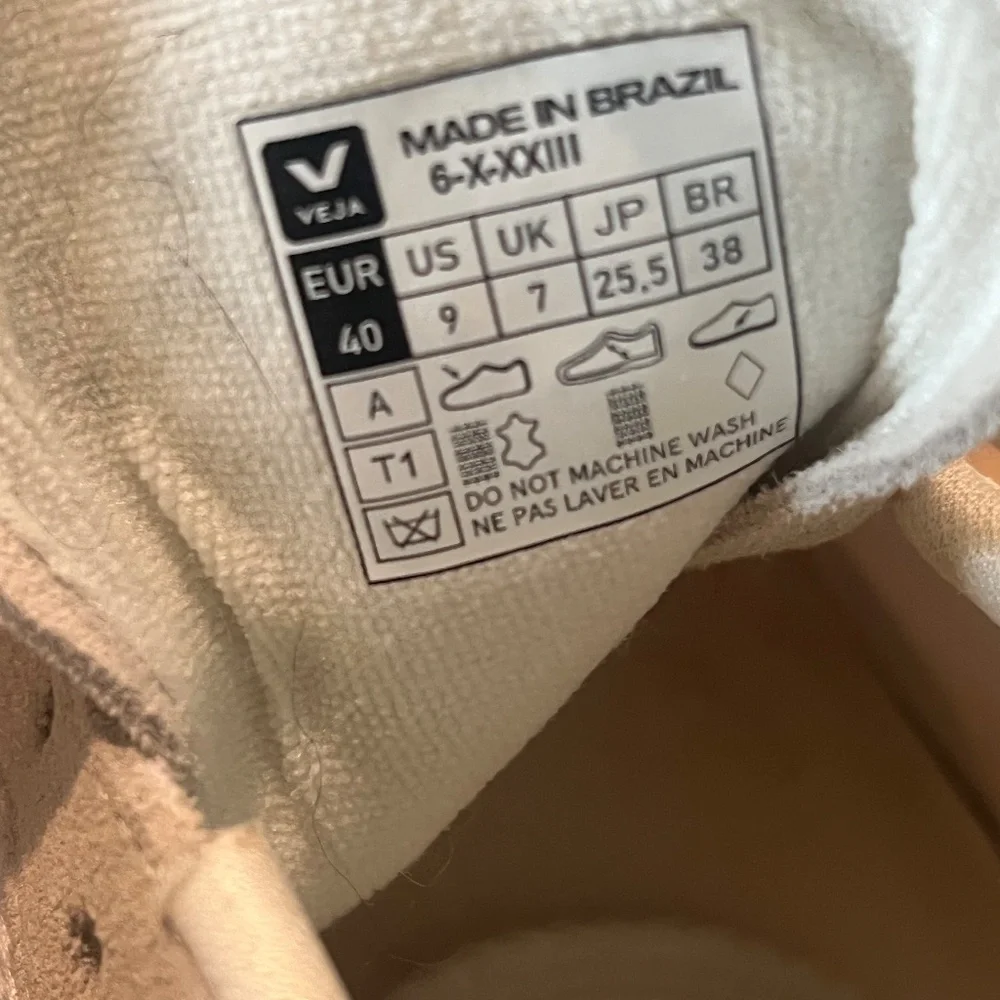 New! Veja Rio Branco II Sneakers - Picture 5 of 11